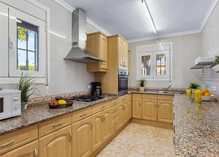 Mila 10 - Plusholidays