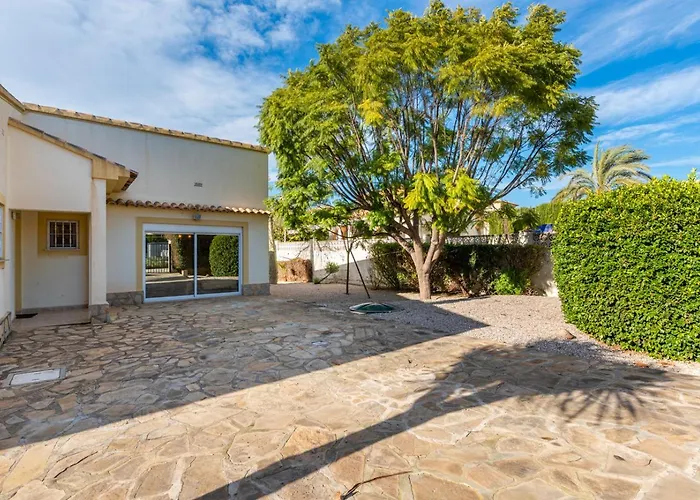 Mila 10 - Plusholidays Villa *