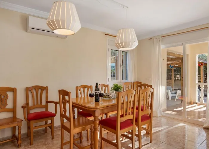 Villa Mila 10 - Plusholidays *