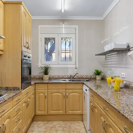 Mila 10 - Plusholidays *