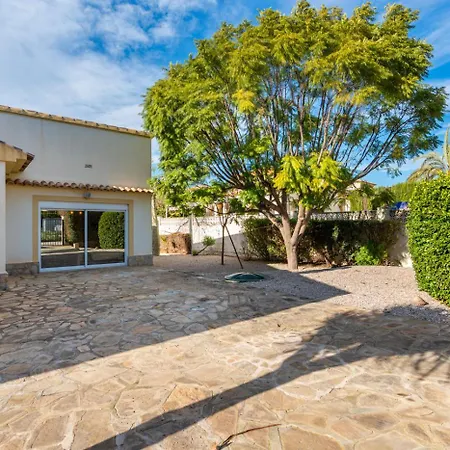 Mila 10 - Plusholidays Villa *