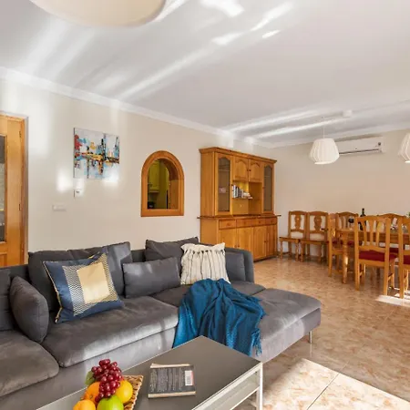 Mila 10 - Plusholidays Villa Ifach